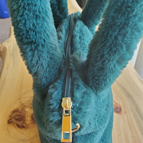 A New Day Faux Fur Crossbody in Teal - Picture 3 of 9